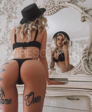 Roxy gallery image