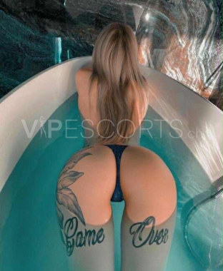 Foto de Roxy em Unknown